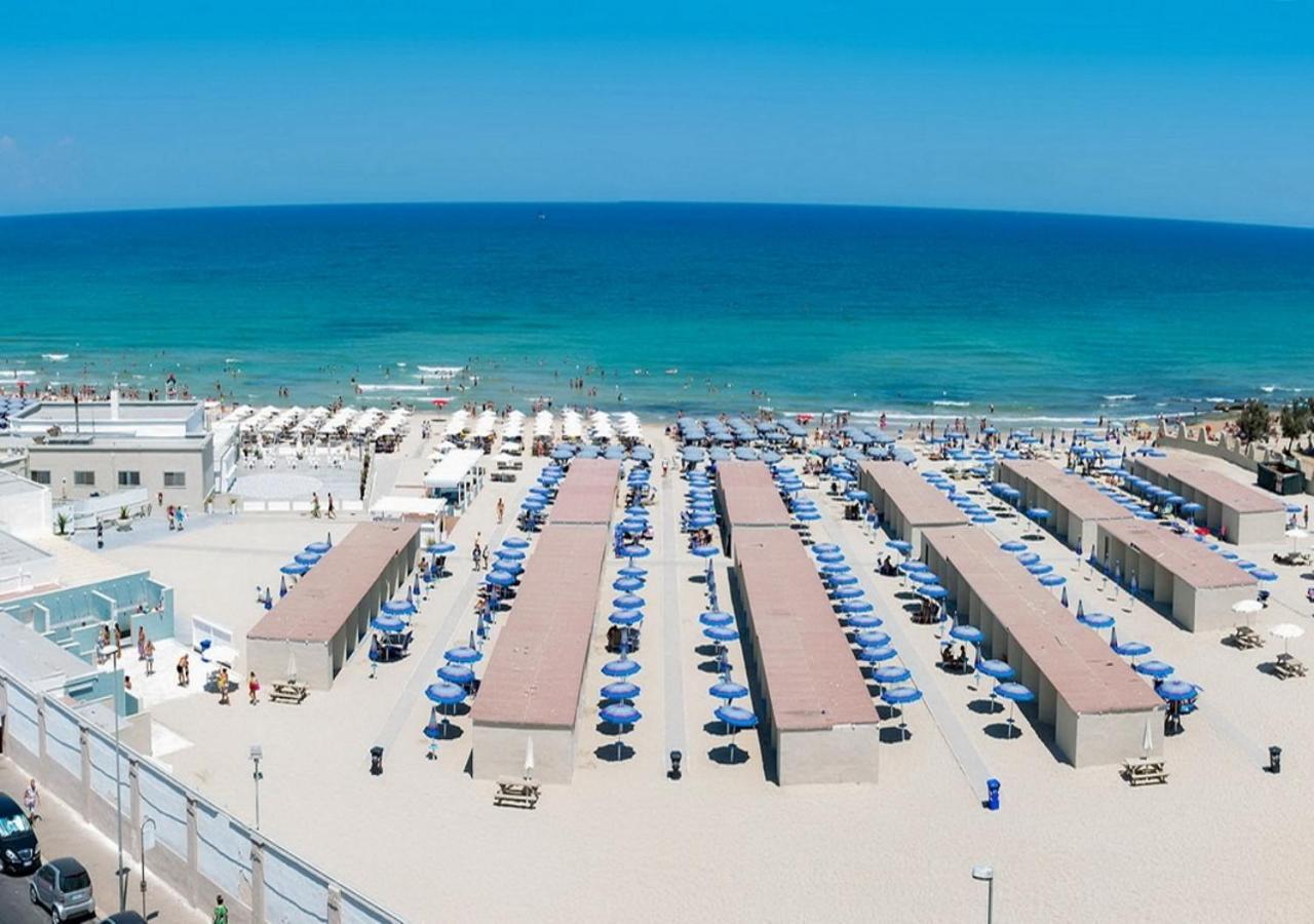 Appartamento Di Fronte Al Mare By Apulia Accommodation Bari Exteriér fotografie